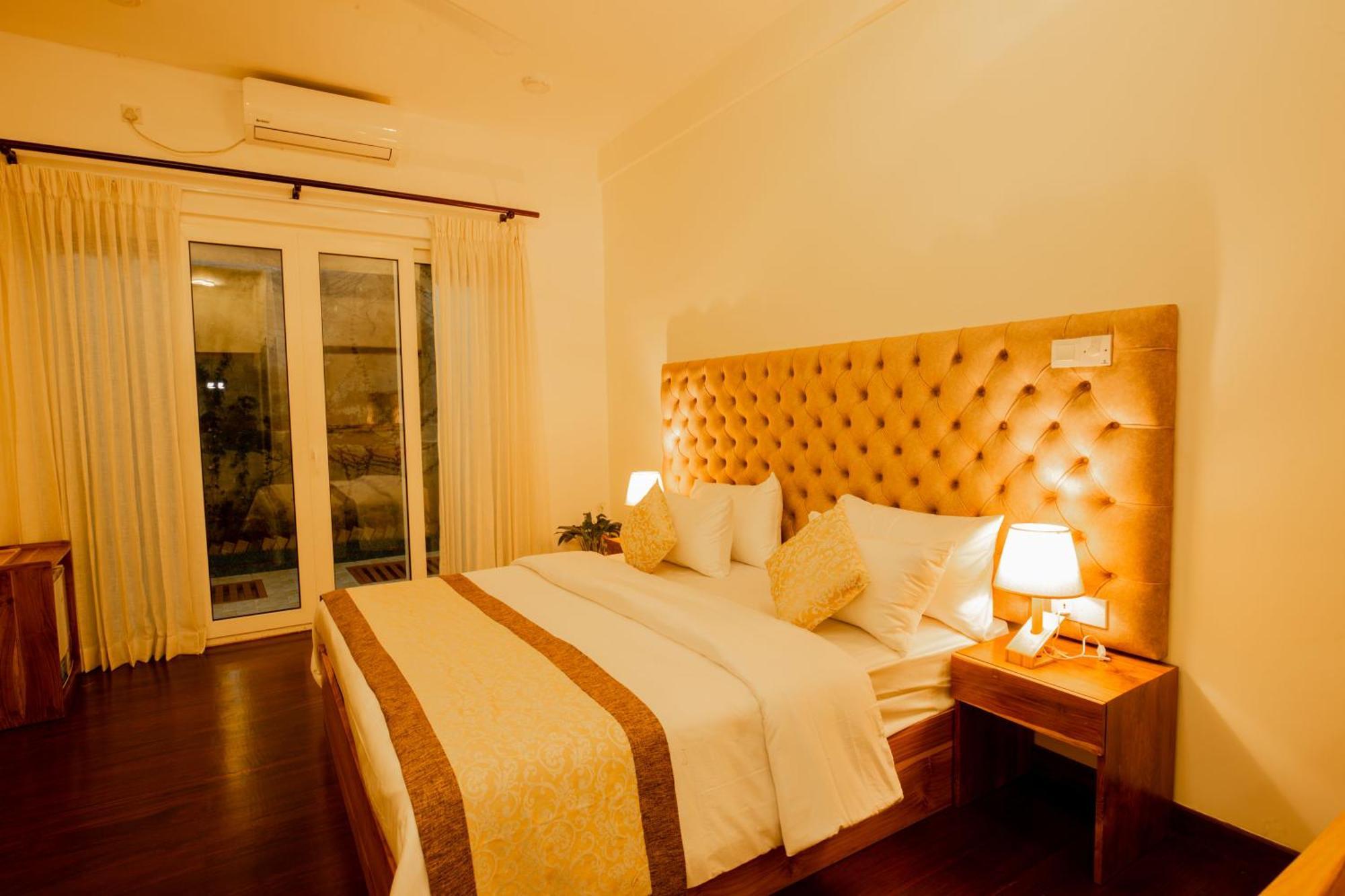 فندق Manthra Leisure كاندي المظهر الخارجي الصورة