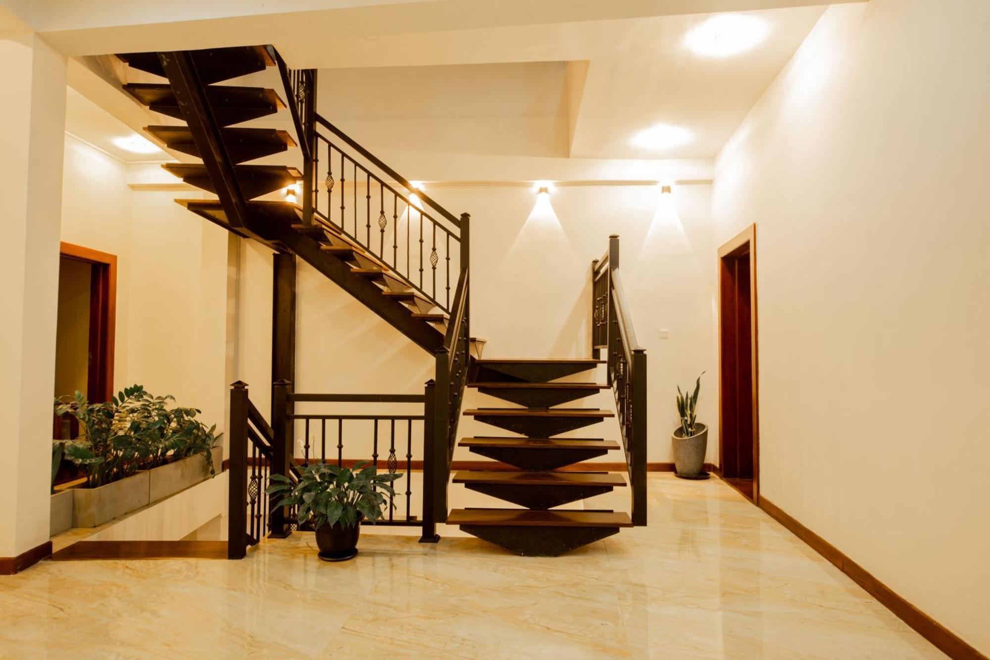 فندق Manthra Leisure كاندي المظهر الخارجي الصورة