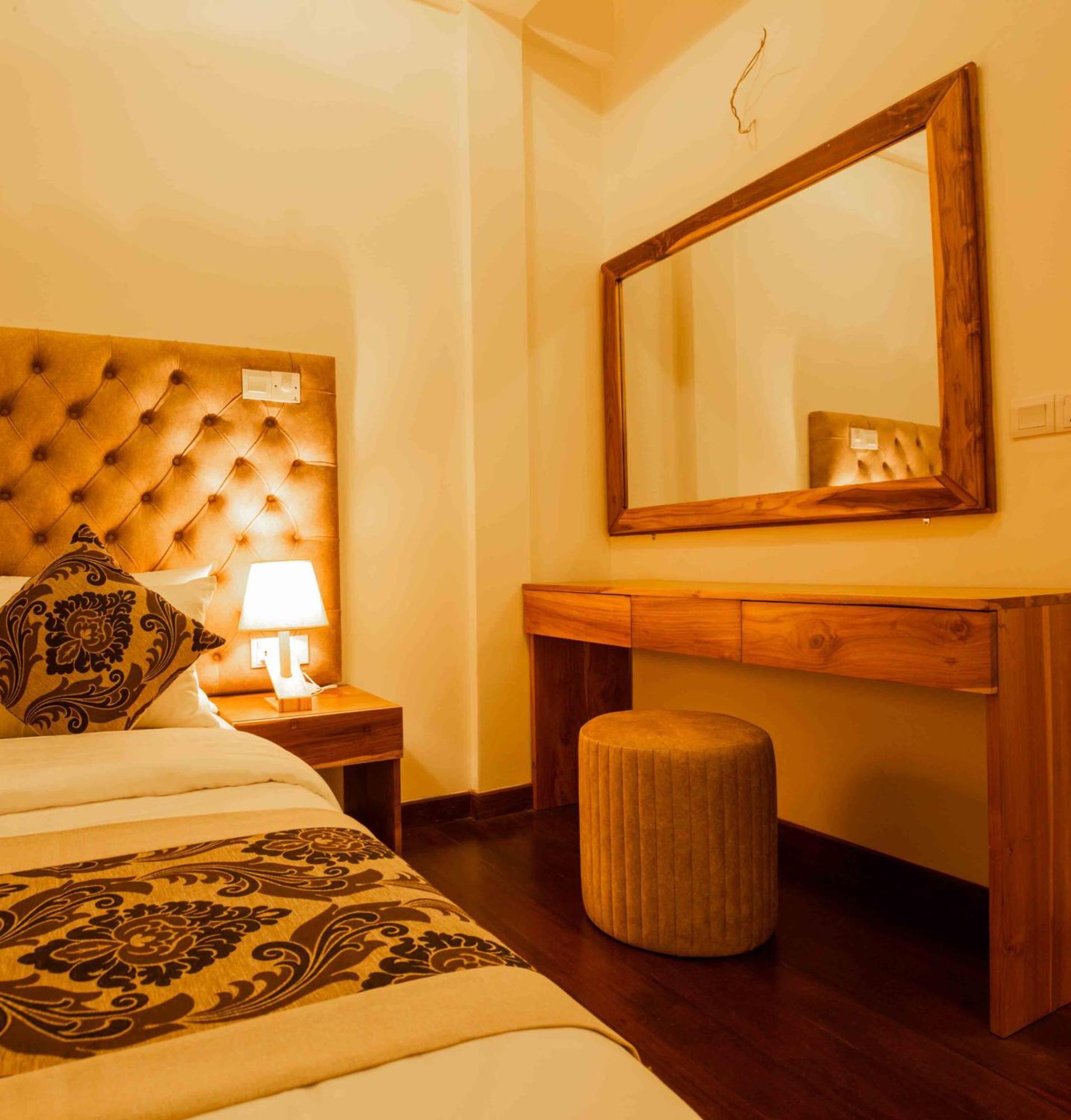 فندق Manthra Leisure كاندي المظهر الخارجي الصورة